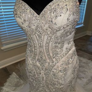 Val Stefani wedding dress